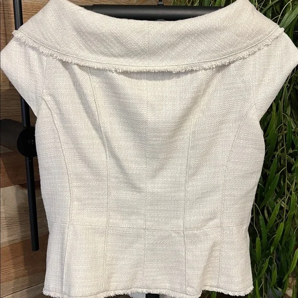 White House Black Market cream tweed sleeveless button front dressy jacket. 12 - Picture 5 of 7